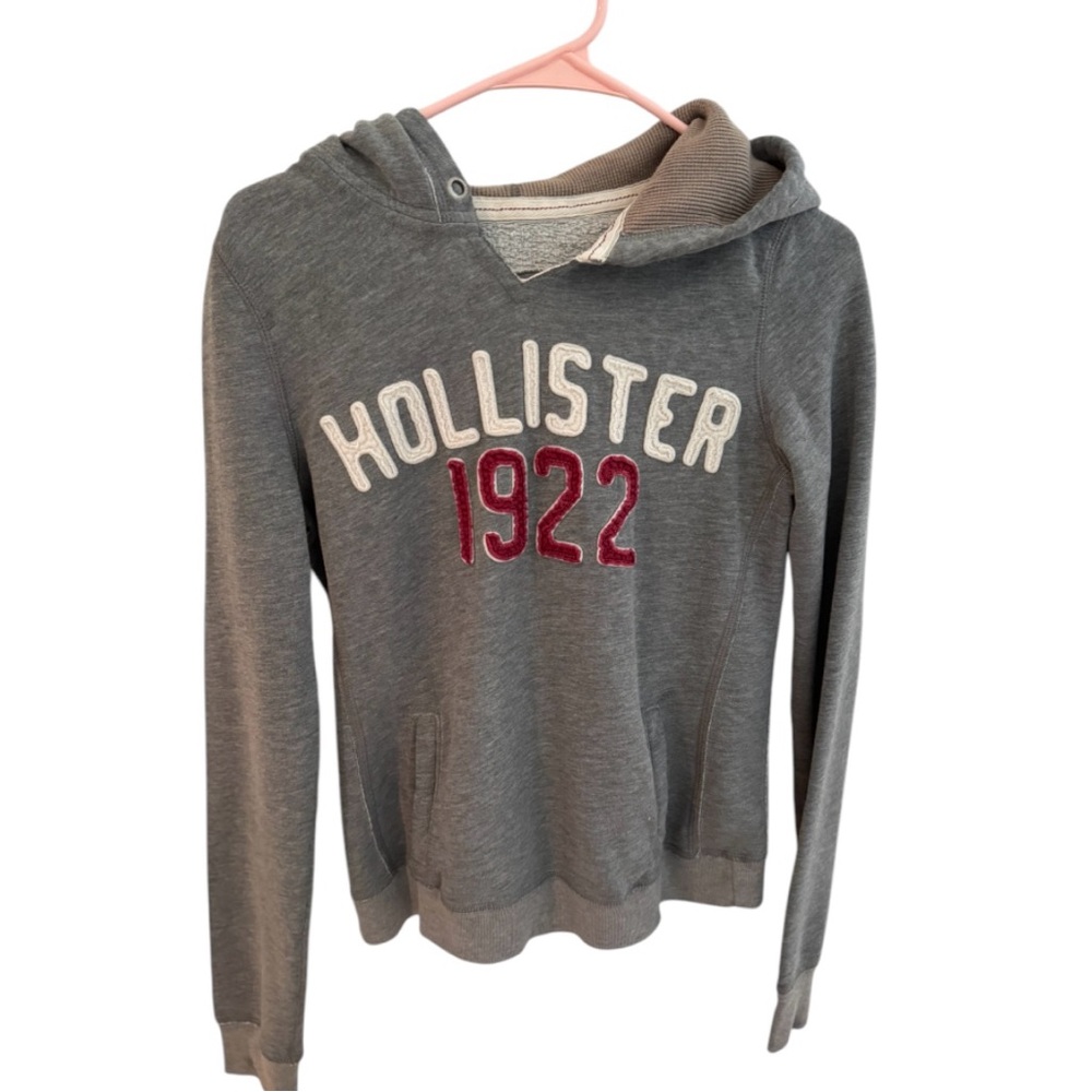 Hollister Women's Gray Hoodie Size L